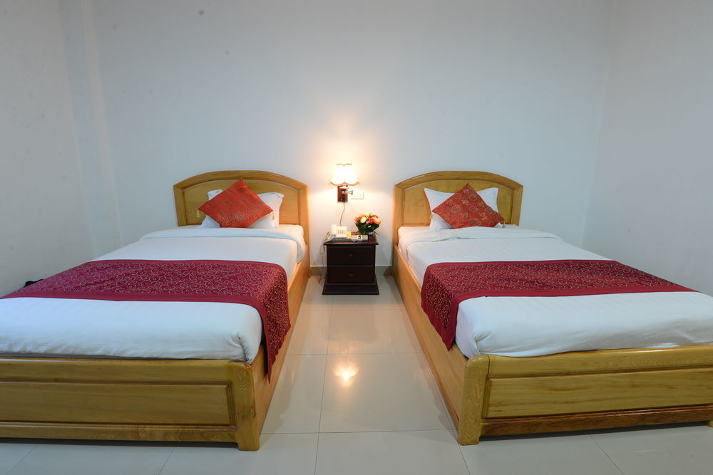 Douangpraseuth Hotel Wientian Zewnętrze zdjęcie