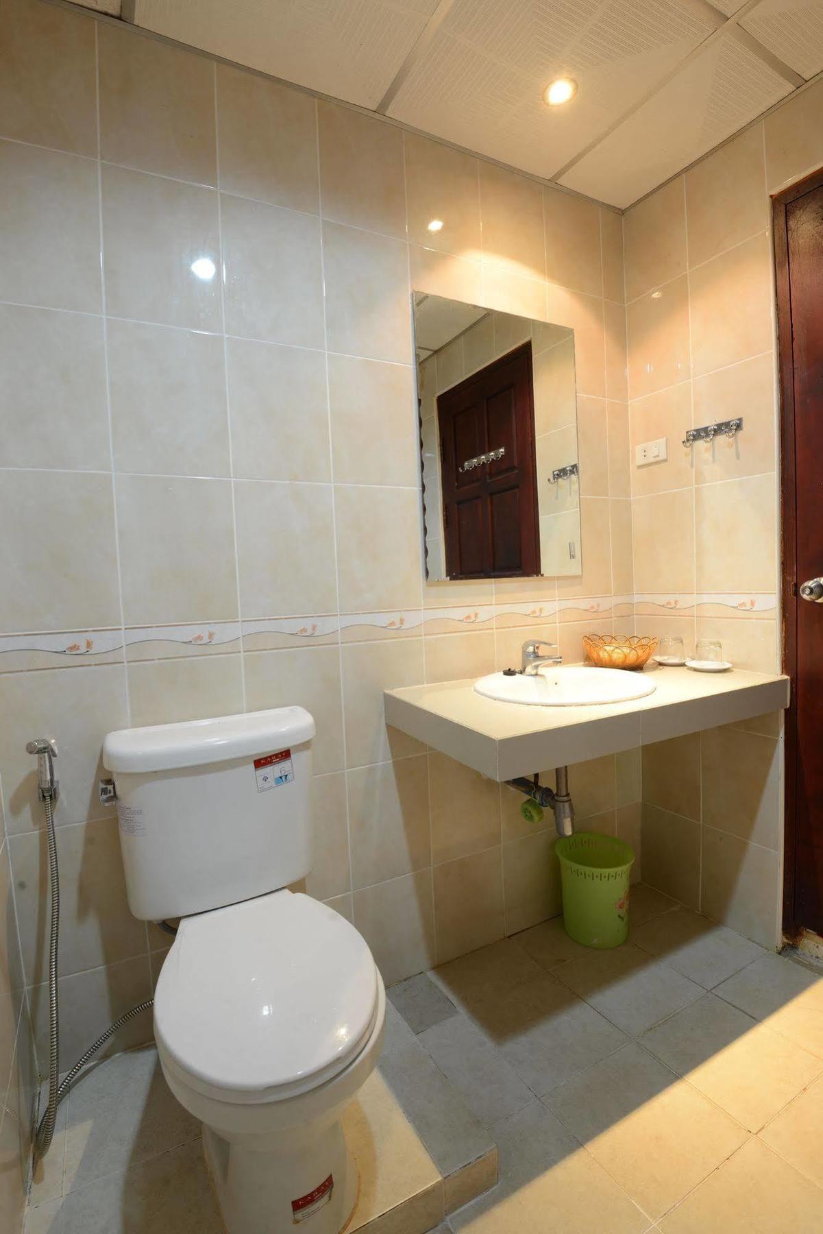 Douangpraseuth Hotel Wientian Zewnętrze zdjęcie