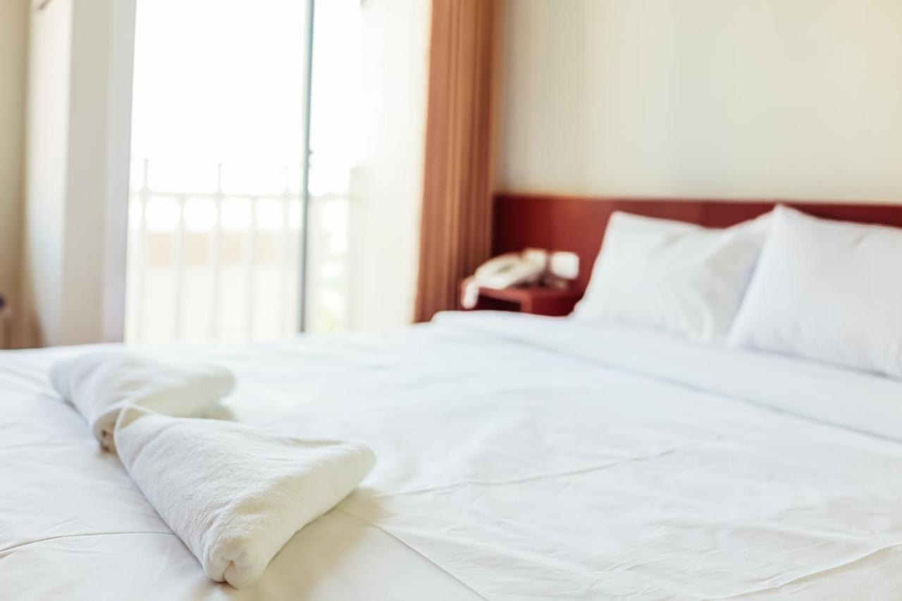 Douangpraseuth Hotel Wientian Zewnętrze zdjęcie