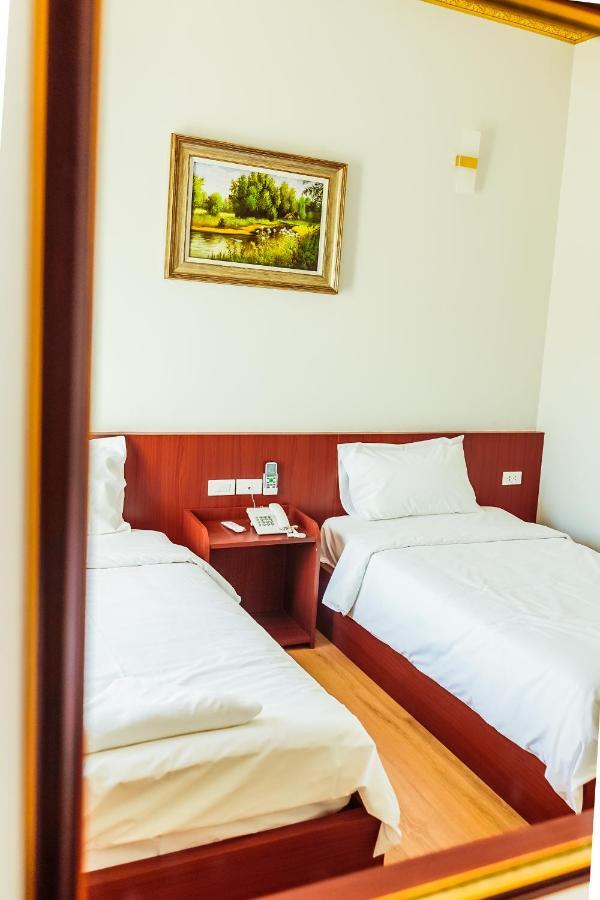 Douangpraseuth Hotel Wientian Zewnętrze zdjęcie