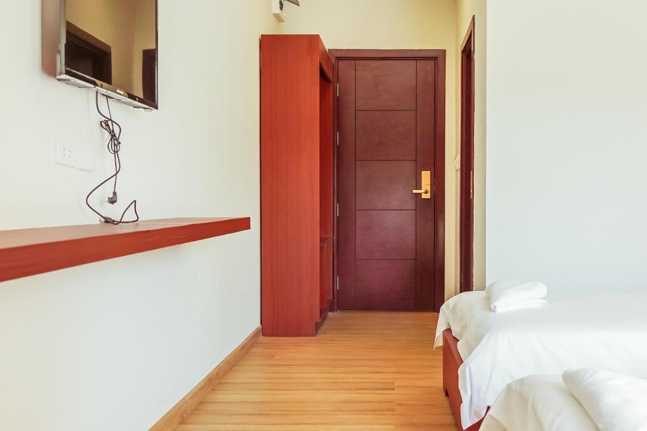 Douangpraseuth Hotel Wientian Zewnętrze zdjęcie