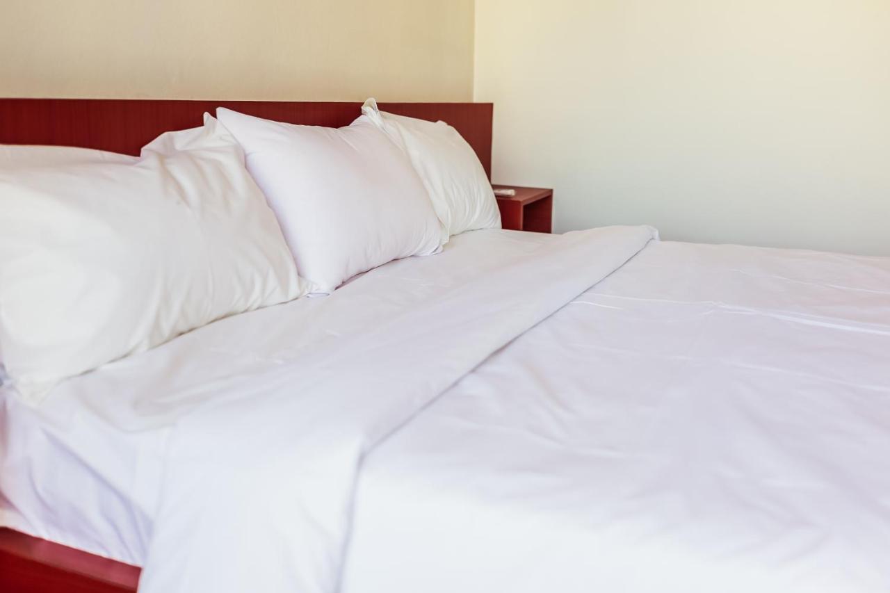 Douangpraseuth Hotel Wientian Zewnętrze zdjęcie